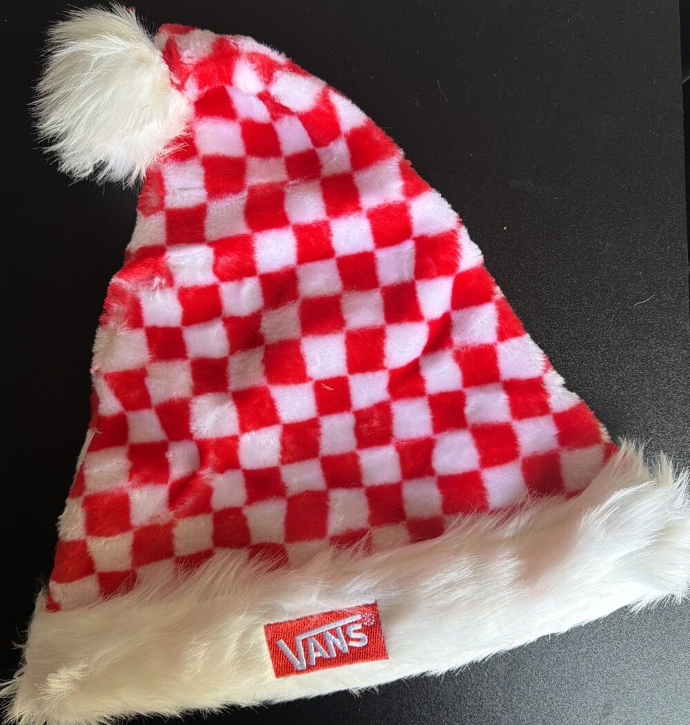 Rare Vans Christmas Santa Hat (2) A Pair NWT Checkered Red White Fur
